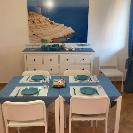 Affittacamere In ...a Due Passi Dalla Scala Dei Turchi 2*